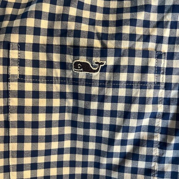 VINEYARD VINES Men's Classic Fit Tucker
Performance Shirt in Blue/White Size L - Picture 5 of 6
